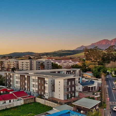 Wink Aparthotel Quiver Tree Stellenbosch Buitenkant foto