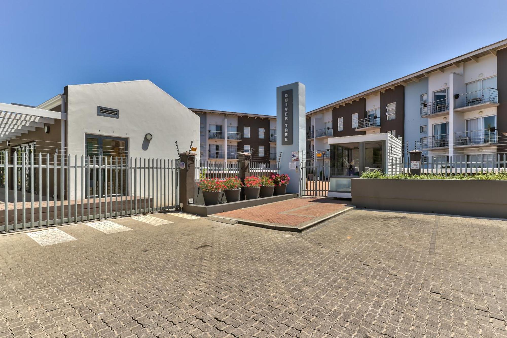 Wink Aparthotel Quiver Tree Stellenbosch Buitenkant foto